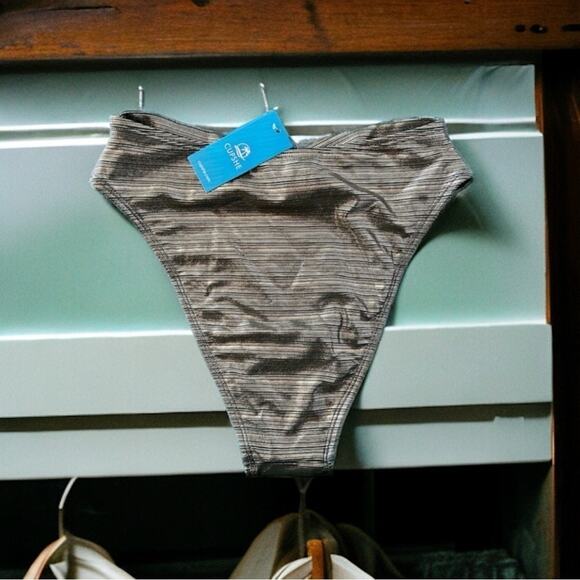 Cupshe womens S Live Life on the Beach gold and green shimmer bikini - Picture 4 of 6